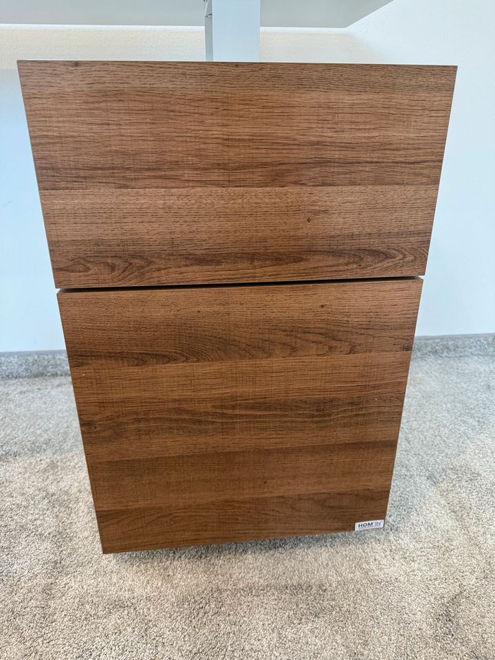 Schreibtisch 140x60 weiß/holz mit Stauraum in Leutenbach