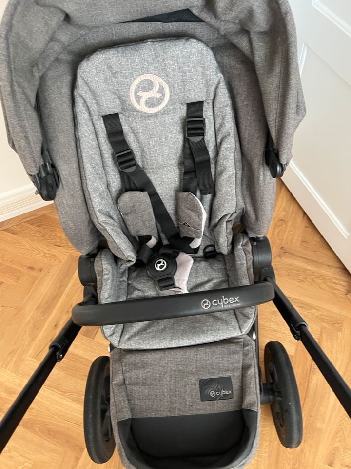 Cybex Priam Lux Manhattan Grey in München