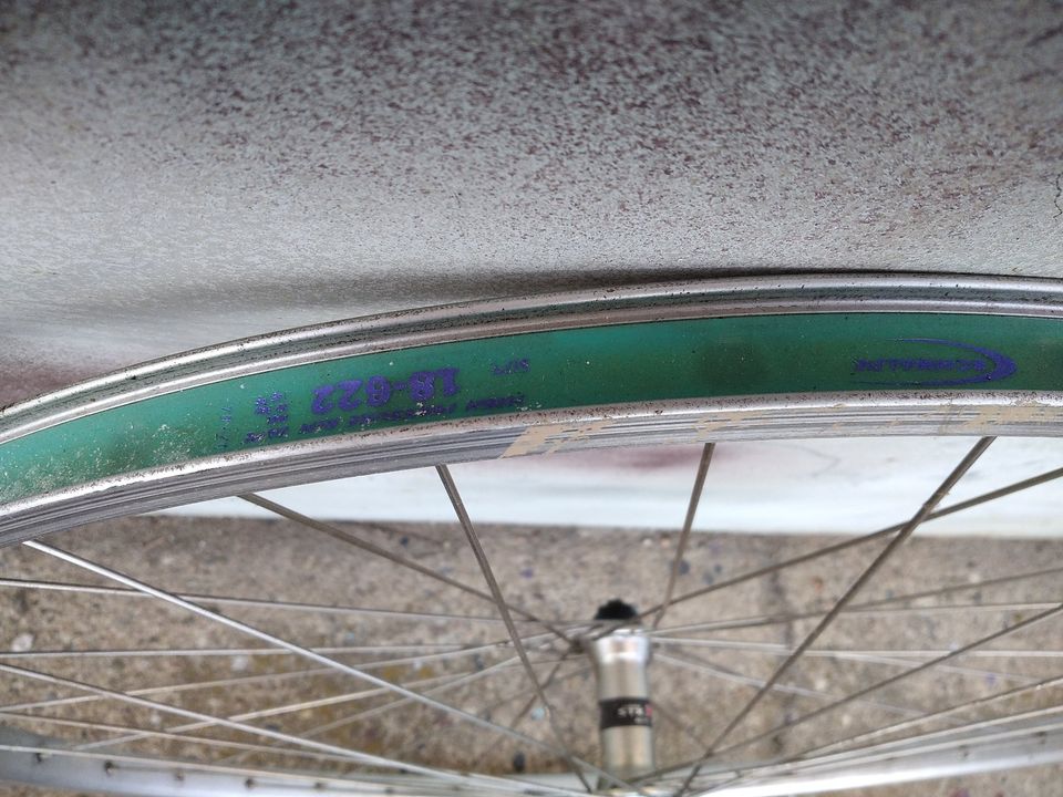 Konvolut Fahrrad Felgen Räder Bike Reifen 26“, 28“ Paket 1 in Dresden