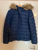 Hilfiger Winterjacke Damen Stuttgart - Stuttgart-Süd Vorschau