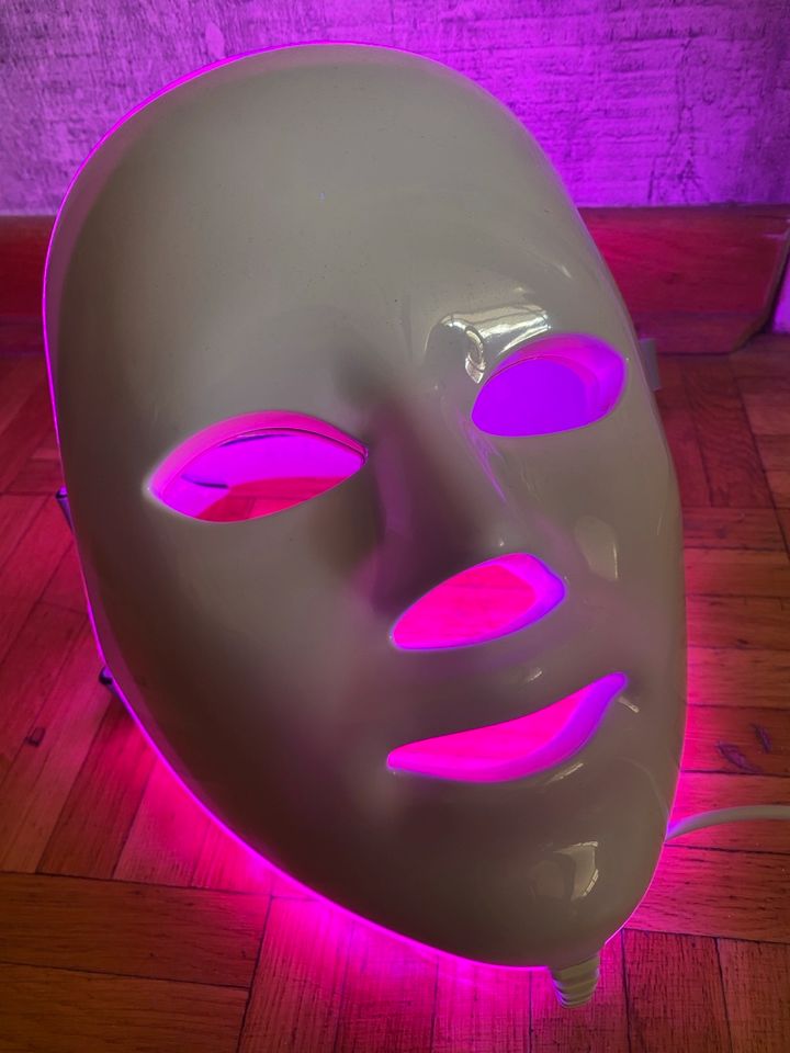 LED Lichtmaske mit hoher LED Dichte in Hamburg