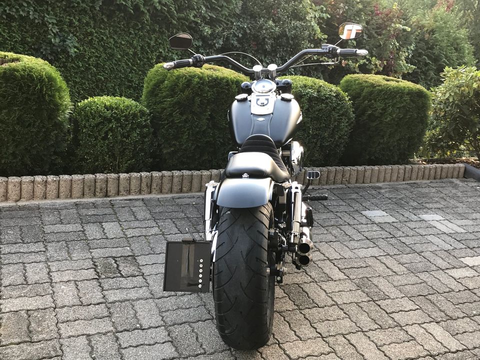 Harley-Davidson FXDF Fat/StreetBob Dyna Jekill&Hyde ScreaminEagle in Meinerzhagen