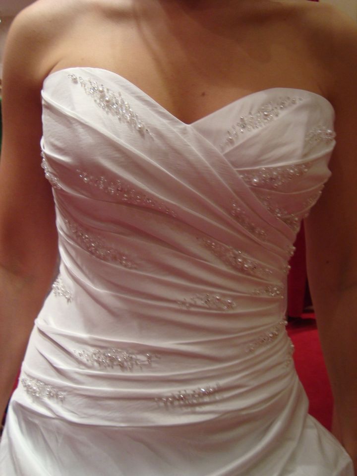 Hochzeitskleid Größe 36/38 in Warendorf