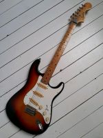 Vintage Gitarre Isonez Japan, Mahagonikorpus, 70er Niedersachsen - Soltau Vorschau