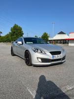 Hyundai Genesis Coupé 3.8 V6 Schalter Heckantrieb Silber Baden-Württemberg - Mannheim Vorschau