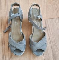 Tom Tailor Sandalen  Gr. 37 Hessen - Niddatal Vorschau