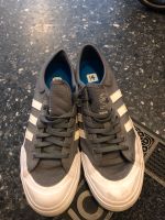 Adidas Sneaker Größe 44 Hannover - Ahlem-Badenstedt-Davenstedt Vorschau