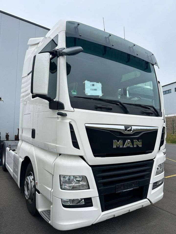 MAN TGX 18.500 XXL-INTARDER-2 Tanks-ACC-Navi in Wuppertal