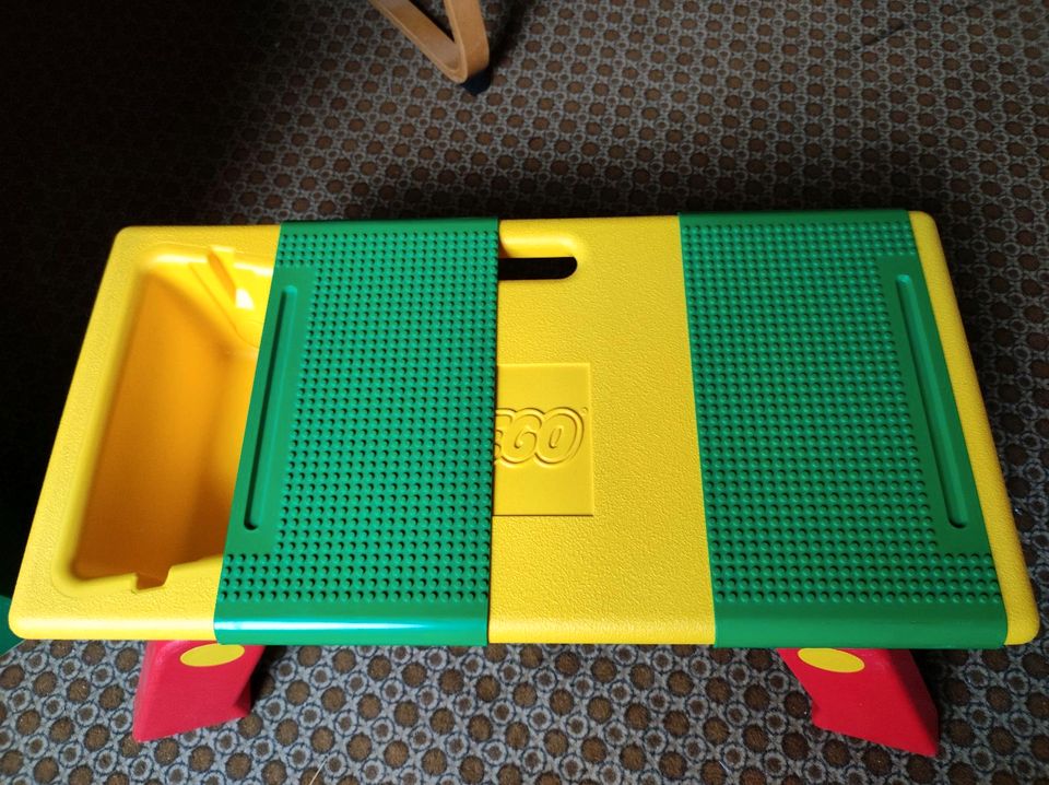 Lego Tisch Legotisch Bautisch in Niefern-Öschelbronn