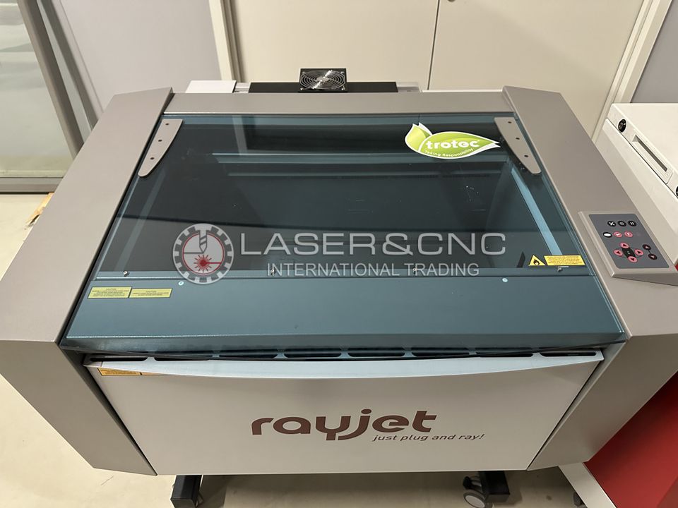 Trotec / Rayjet R300 Co2 Laser 60 Watt Lasermaschine Bj. 2016 in Hannover