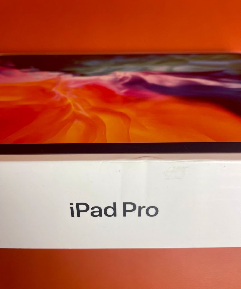 Apple iPad Pro 12.9 (2020) 128GB WiFi 4G LTE OVP spacegrau in Leipzig