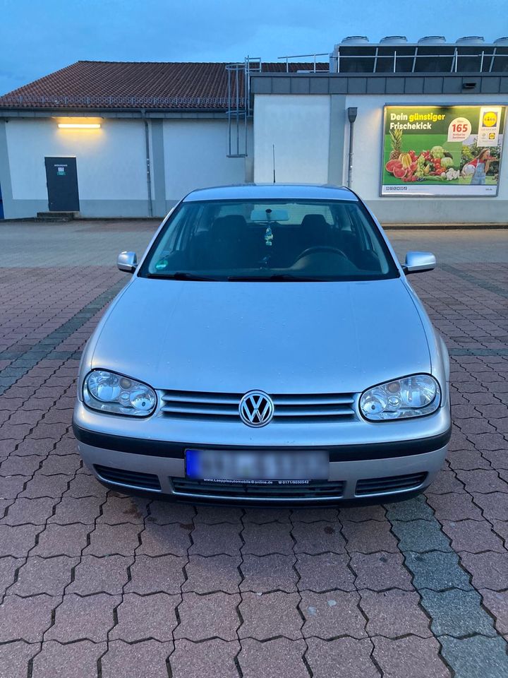 Golf 4 ***Frisch TÜV*** in Erligheim