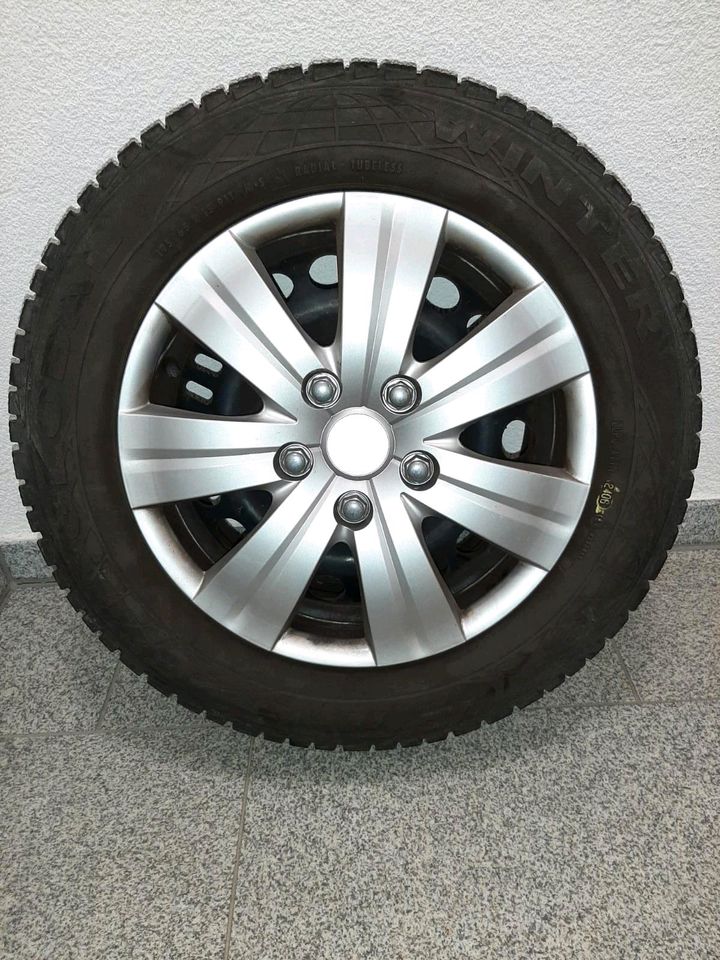 Winterreifen 195/65 R15 in Nidderau