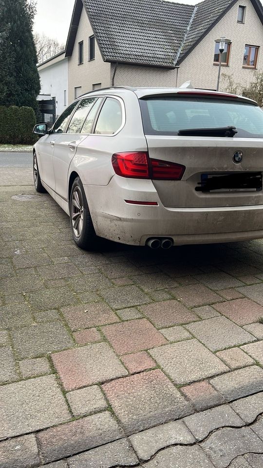 BMW 5d Tourer in Sondershausen