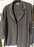 Wunderschöne Design-Strickjacke von Conzelmann- Größe 50 Baden-Württemberg - Ochsenhausen Vorschau