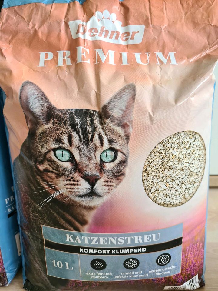 2 NEUE große Dehner PREMIUM Katzenstreu Komfort klumpend in Nürnberg (Mittelfr)