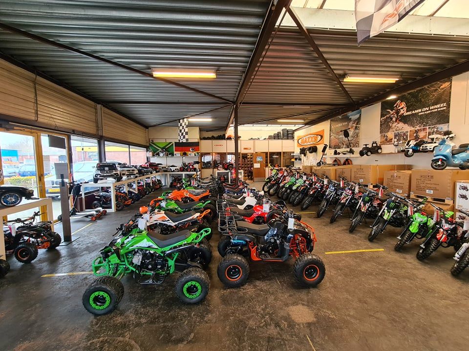 BESTE BERATUNG,SUPER PREISE,KINDERCROSS CROSSBIKE DIRTBIKE POCKETBIKE POCKETQUAD ATV ELEKTRO CROSS MOTORRAD BUGGY ROLLER  DIRTBIKE AUTO KINDER QUAD WILKOMMEN IN WINTERSWIJK :) in Südlohn