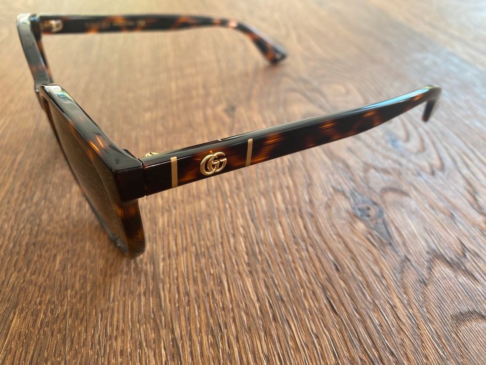 GUCCI Sonnenbrille in Essen