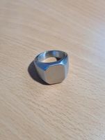 Silber Ring Siegelring Edelstahl matt 60 61 ○20/21 massiv Hessen - Wiesbaden Vorschau
