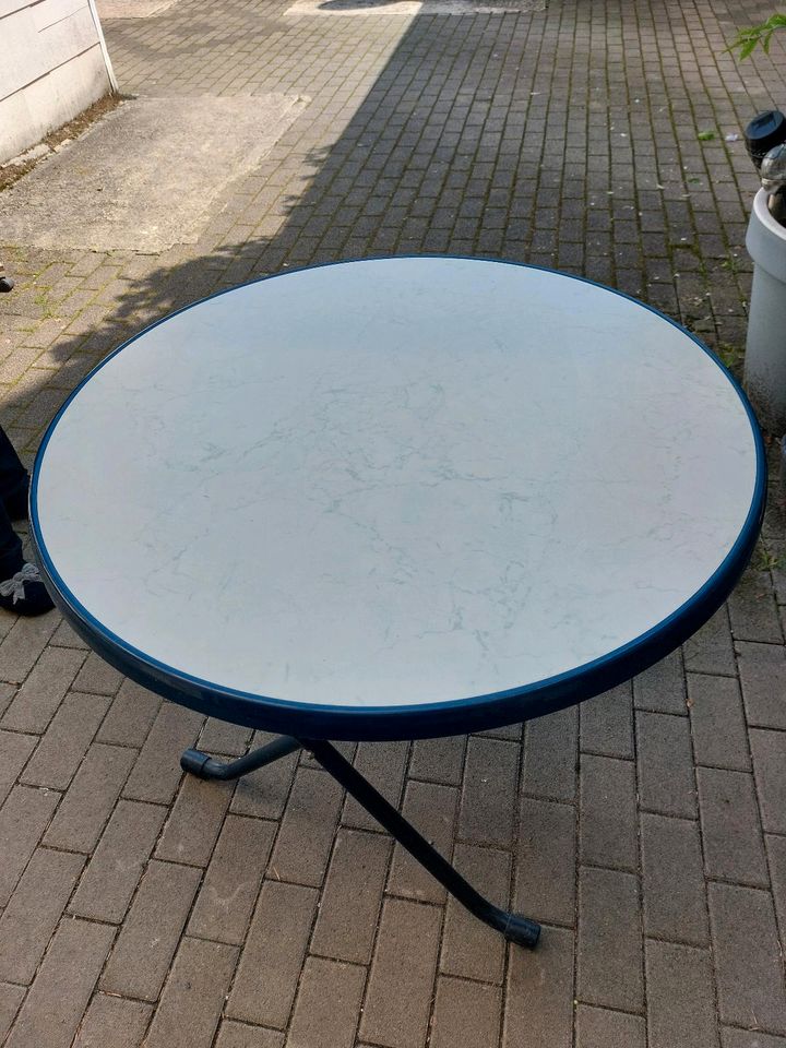 Tisch rund klappbar 84 cm Durchmesser in Pulheim