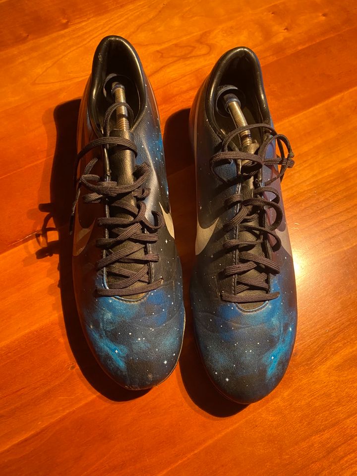 Nike Mercurial CR7 Galaxy FG 42 in Immenstaad