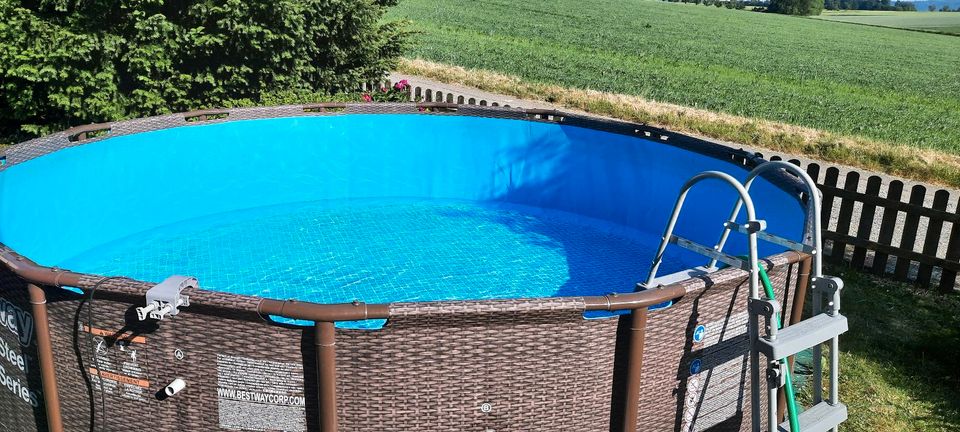 Pool Bestway in Neuenstein