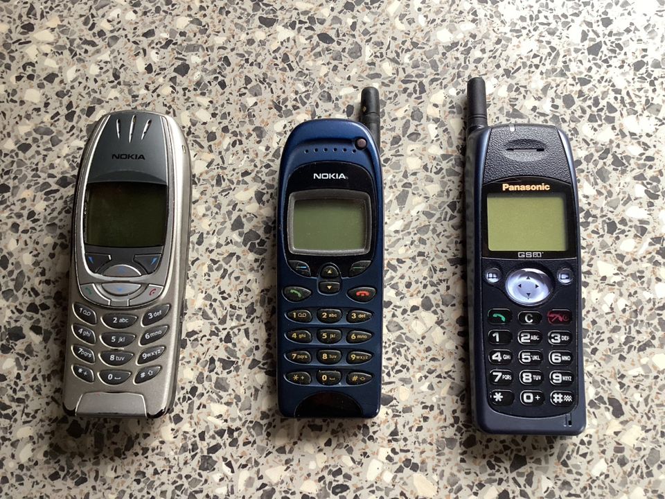 Verschiedene Handys zu verkaufen Nokia, Panasonic in München