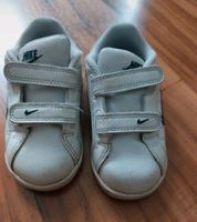 Kinderschuhe Sneaker Halbschuhe Sportschuhe Nike weiss Gr.23 Düsseldorf - Flingern Nord Vorschau