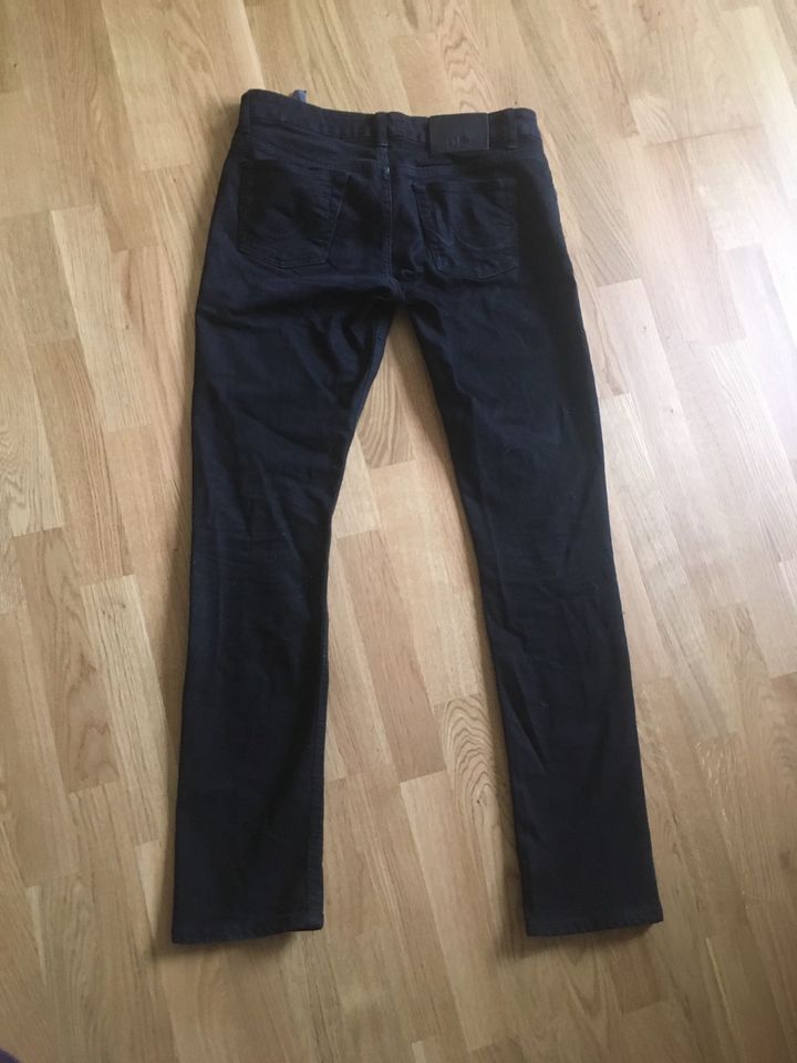 Jeans schwarz LTB 28/32 Damen in Köln