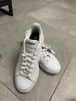 Adidas Advantage Base 2.0 Niedersachsen - Apensen Vorschau