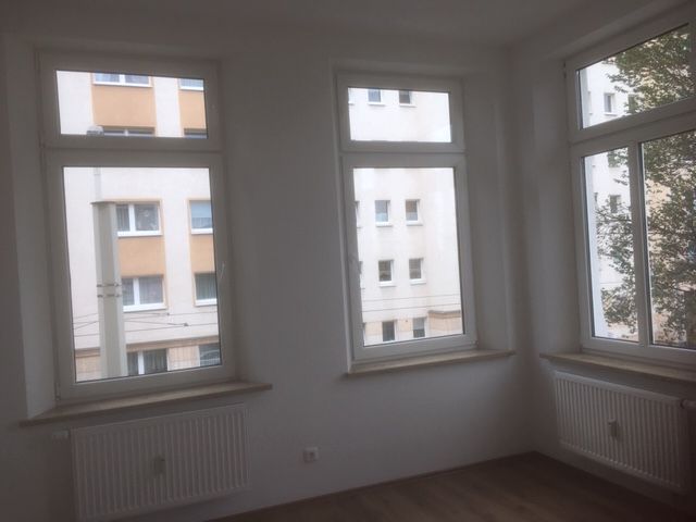 Westend - 3 Zimmer-Maisonette-Wohnung mit Balkon & kleinem Gartenbereich! in Plauen