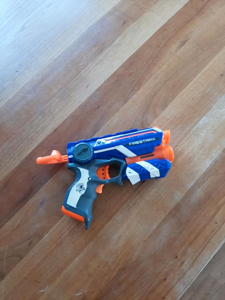 Nerf mit laser in Müllheim