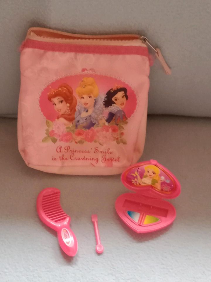 Tasche , Disney Prinzessinen mit Zubehör in Geseke