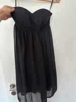 Vila trägerloses Glitzerkleid Größe S Nordrhein-Westfalen - Erwitte Vorschau