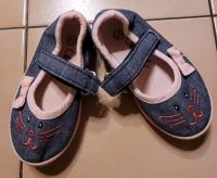 REDUZIERT! Mädchen Kinder Haus Schuhe Kätzchen Größe 21 Sachsen-Anhalt - Weißenfels Vorschau