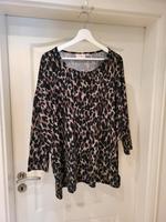 Shirt 3/4 Arm Only Carmakoma Gr. 50/52 Niedersachsen - Gnarrenburg Vorschau
