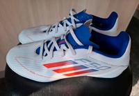 adidas Hallenschuhe Fussball Schuhe Gr. 41 1/3 Baden-Württemberg - Billigheim Vorschau