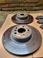 BMW 5ER G30-31 520D Bremsscheiben+Beläge Nordrhein-Westfalen - Vreden Vorschau