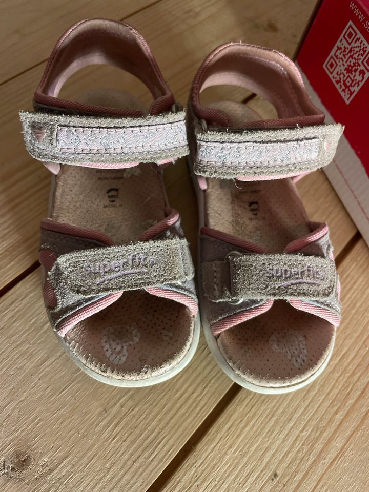 Superfit Sandalen  Gr.25 in Kropp