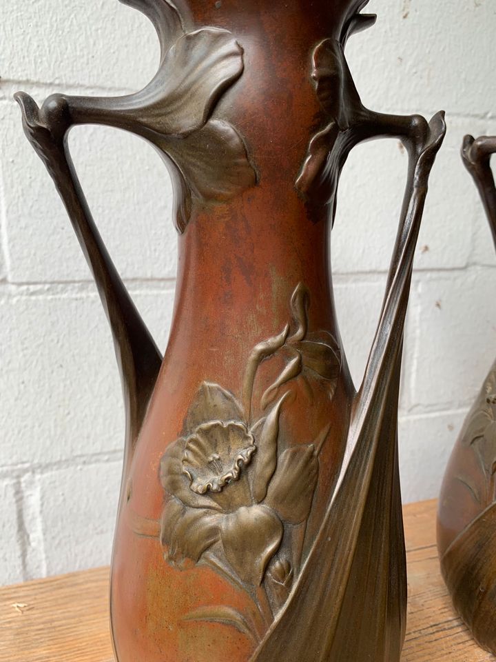 Paar Bronze Vasen Jugendstil von Léon Kann Original in Düsseldorf - Bezirk  8 | Kunst und Antiquitäten gebraucht kaufen | eBay Kleinanzeigen ist jetzt  Kleinanzeigen