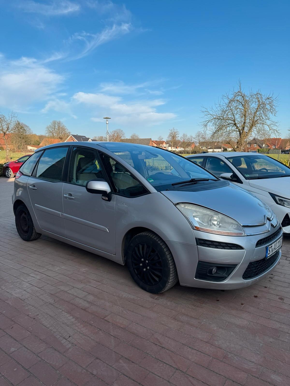 Abbildung des Autos Citroen c4 Picasso nur h…