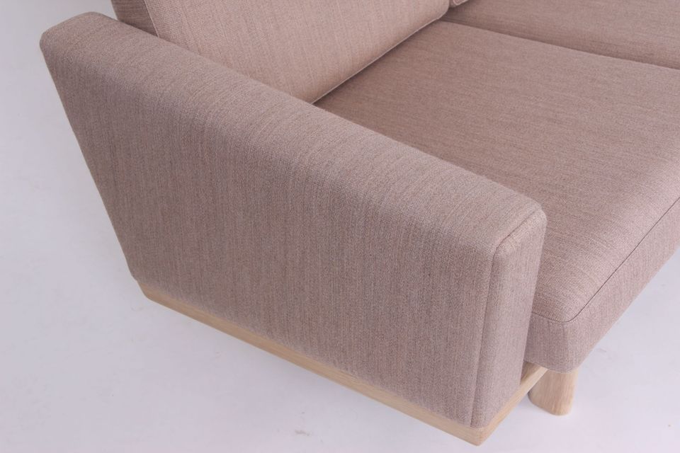 Hans J. Wegner Sofa Modell GE236, das Sofa ist neu in Stuttgart