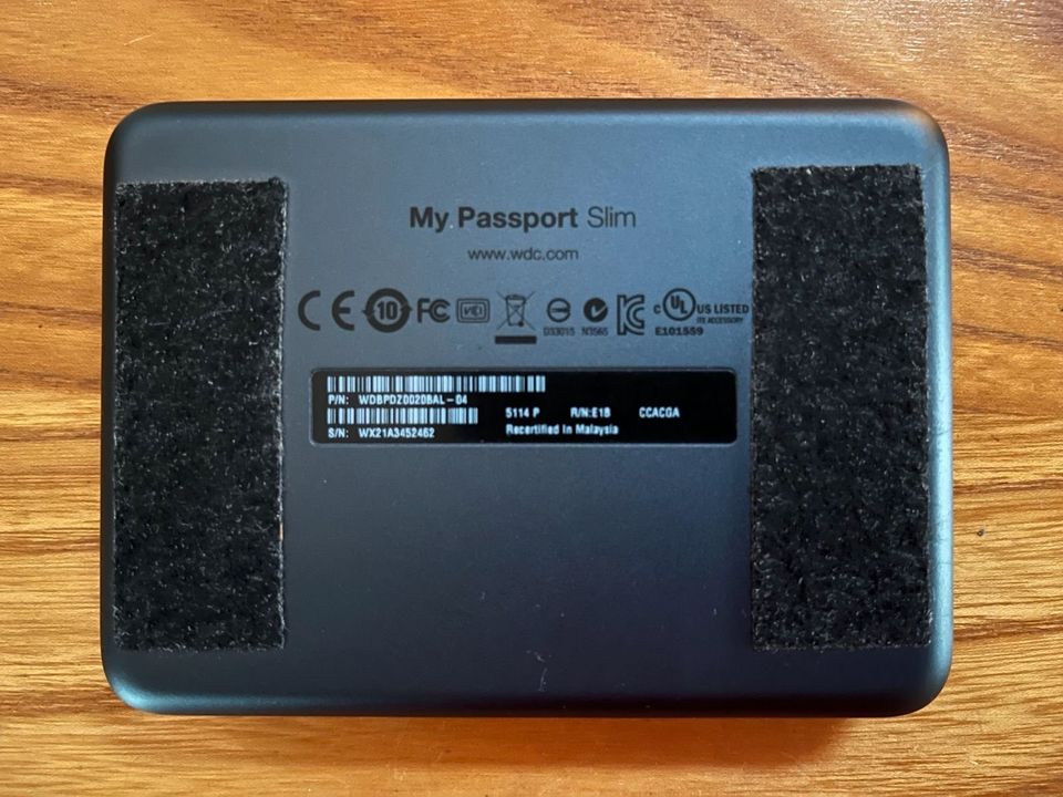 2TB WESTERN DIGITAL (WD) - My Passport SLIM Festplatte, silber in Dossenheim