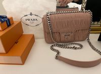 Prada Tasche nude rosa beige Silber Leder Nordrhein-Westfalen - Troisdorf Vorschau