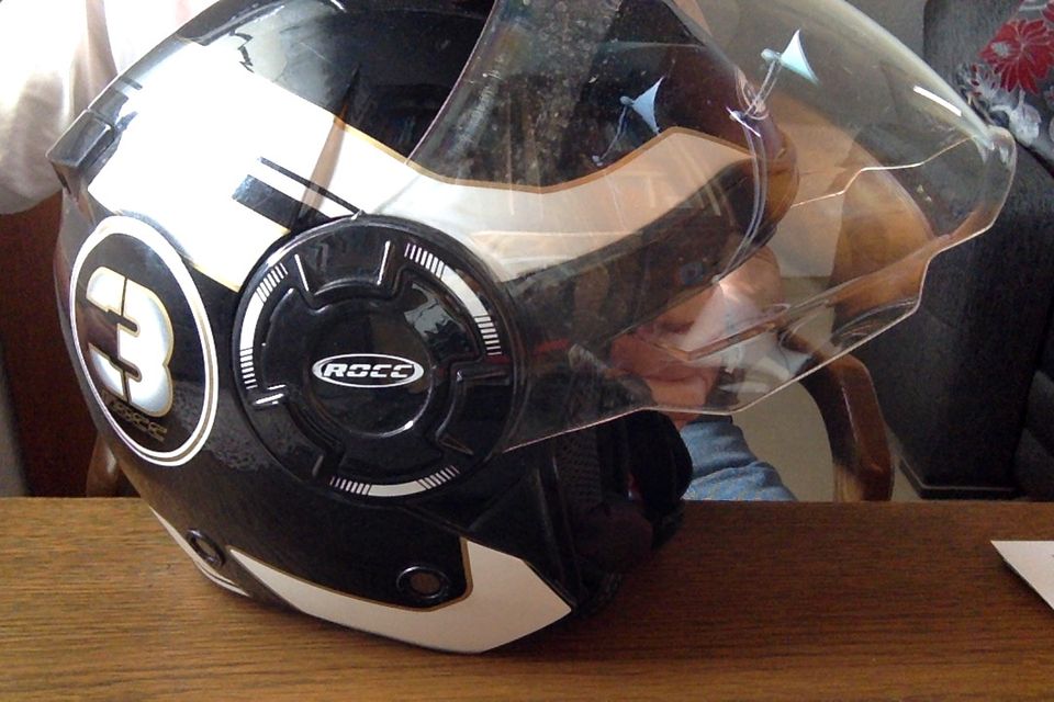 Motorradhelm ROCC Gr. L in Zierow