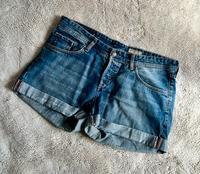 Kurze Jeans Hose Hot Pants Gr 40 boyfried h&m Nordrhein-Westfalen - Erkrath Vorschau