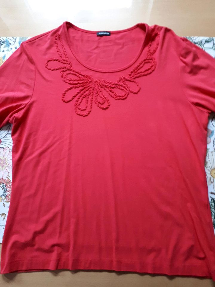 Rotes T-Shirt Gerry Weber Größe 42/44 in Gescher