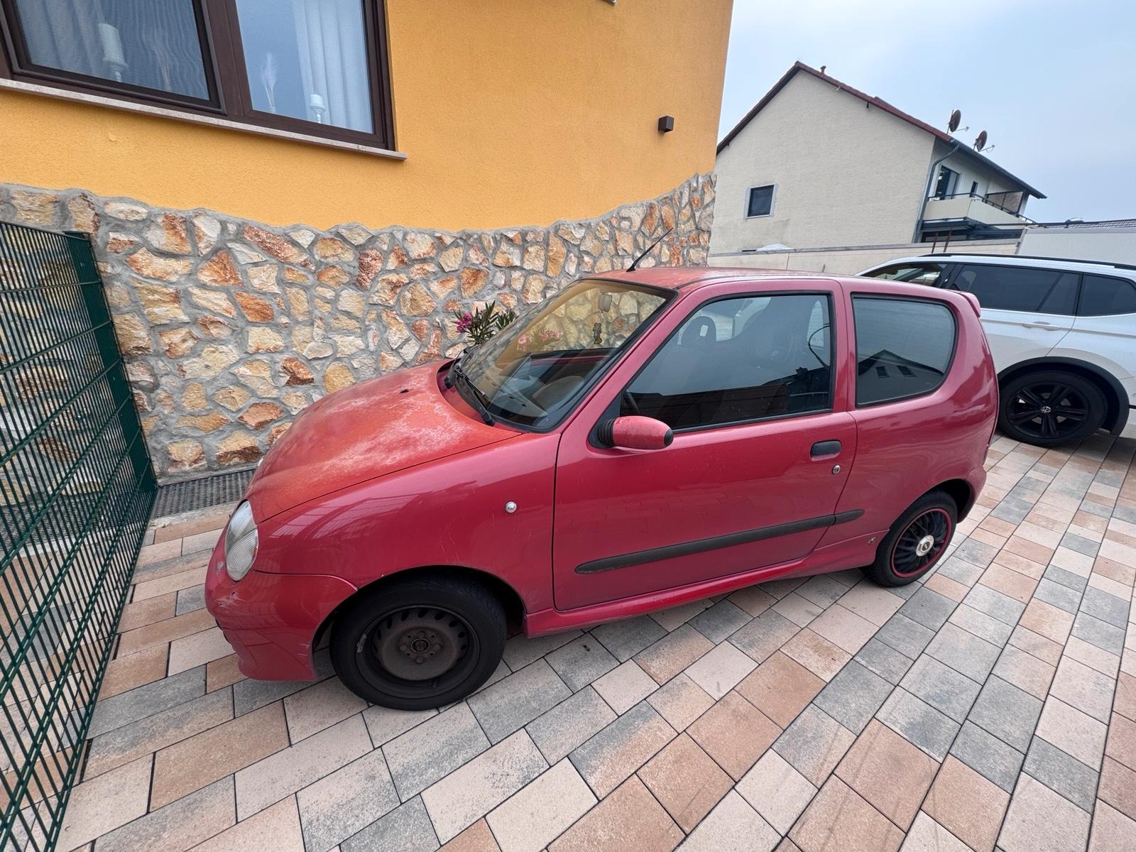 Abbildung des Autos Fiat seicento