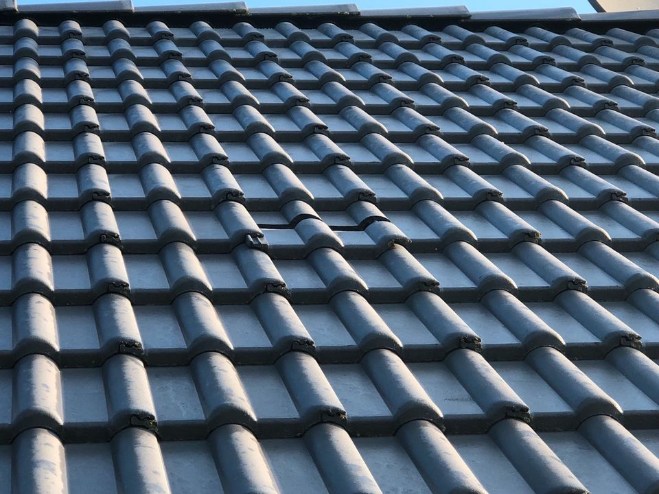 Dachwartung Dachreperatur Rinnenreinigung in Mössingen