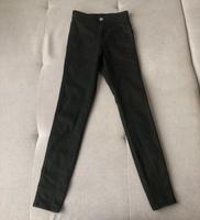 Asos Rivington Skinny Highwaist Jeans 24/32 Nordrhein-Westfalen - Lüdenscheid Vorschau